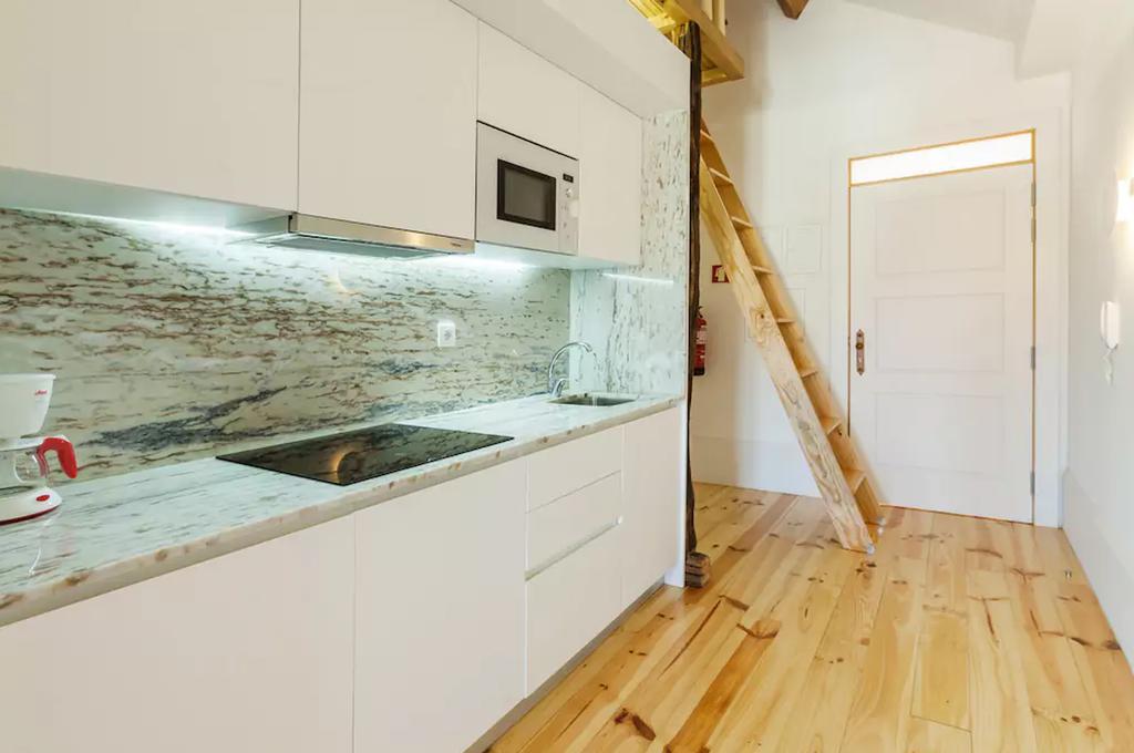 Boutique Rentals - Boho Chic Apartment Porto Bagian luar foto