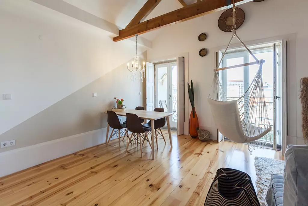 Boutique Rentals - Boho Chic Apartment Porto Bagian luar foto